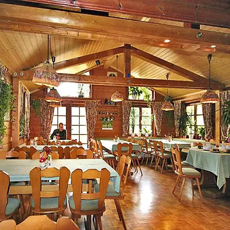 Homes Lauterdoerfle, Apartament Hayingen